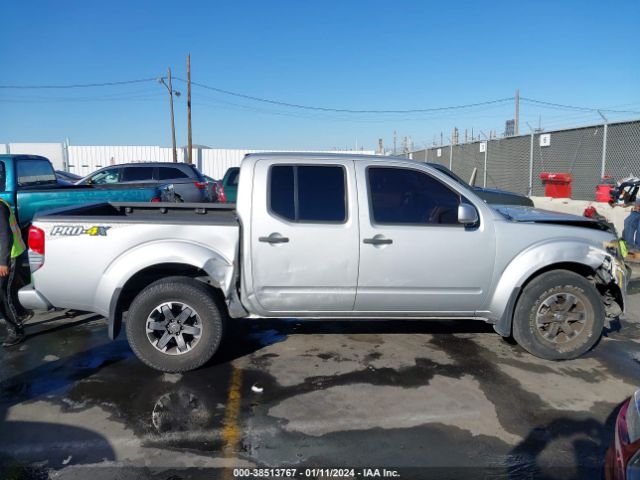 1N6AD0EV7JN737422 Nissan Frontier Pro-4x
