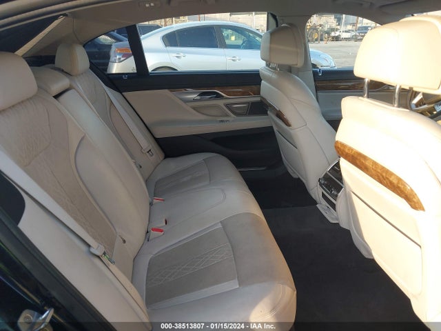 BMW 740I 2016 WBA7E2C54GG504746 Image 8