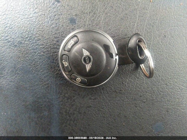 2009 MINI COOPER WMWMF33599TW75816 Photo 10