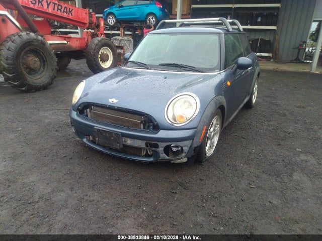 2009 MINI COOPER WMWMF33599TW75816 Photo 5