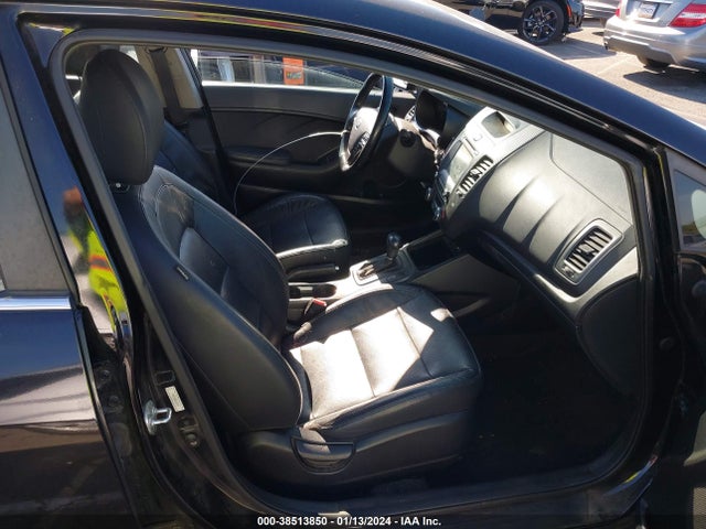 KIA FORTE EX 2016 KNAFZ4A8XG5618349 Image 5