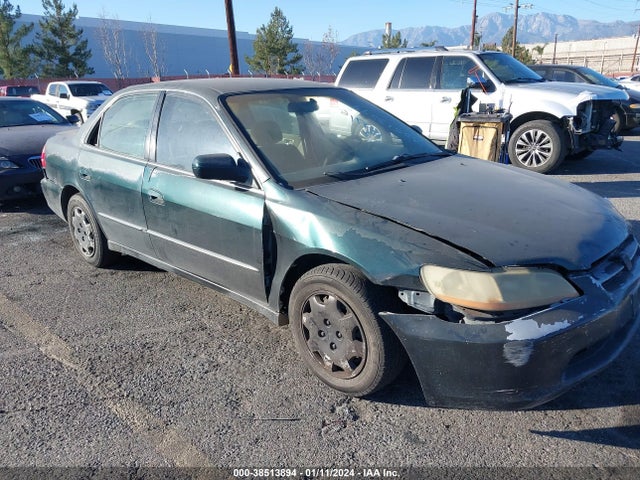1998 HONDA ACCORD LX VIN: 1HGCG5644WA093738