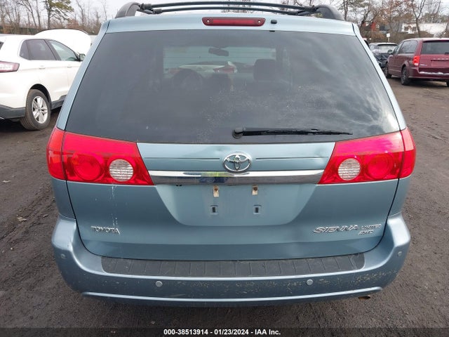 2008 TOYOTA SIENNA LIMITED VIN: 5TDBK22C98S018124