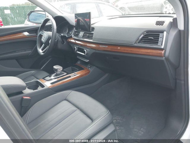 WA1ABAFY8P2081694 Audi Q5 Premium 40 Tfsi Quattro S Tronic