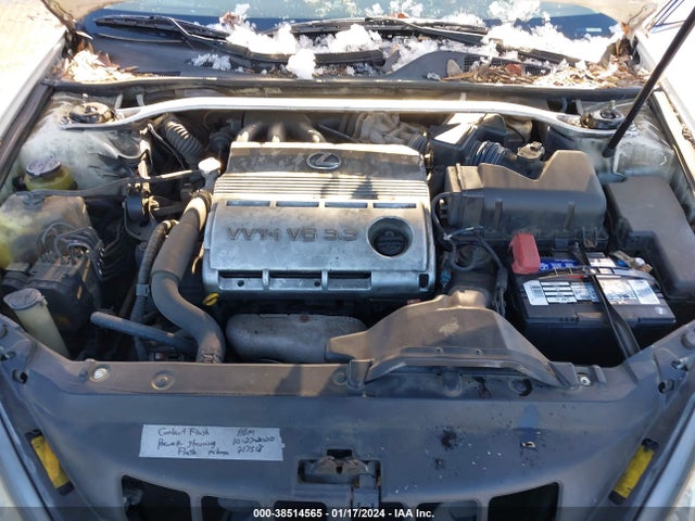 2005 LEXUS ES 330 VIN: JTHBA30G055140658