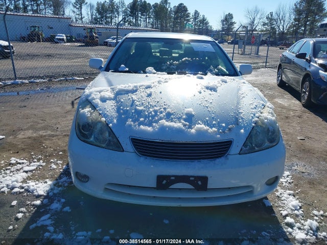 2005 LEXUS ES 330 VIN: JTHBA30G055140658