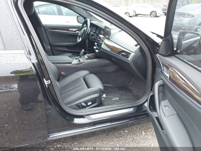 BMW 530I 2019 WBAJA5C50KWW33990 Image 5