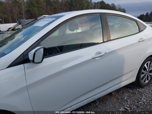 Hyundai Accent Value Edition 2017 KMHCT4AE8HU348702 Image 15