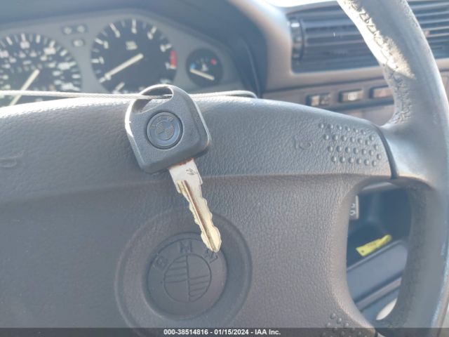 1991 BMW 325 WBABB131XMEC04939 Photo 10