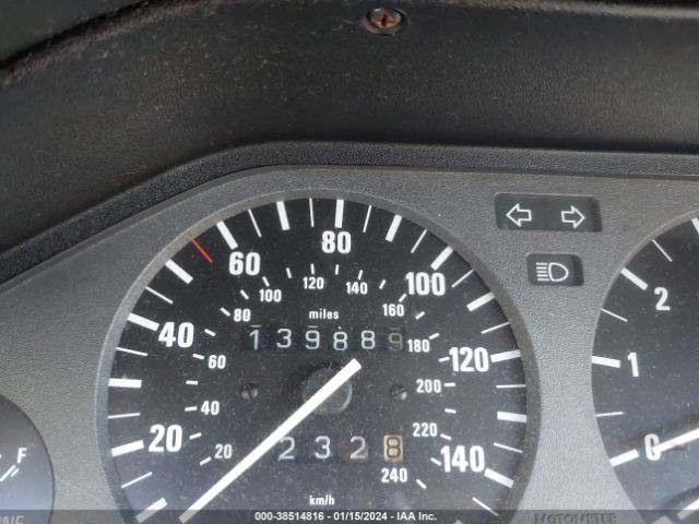 1991 BMW 325 WBABB131XMEC04939 Photo 6