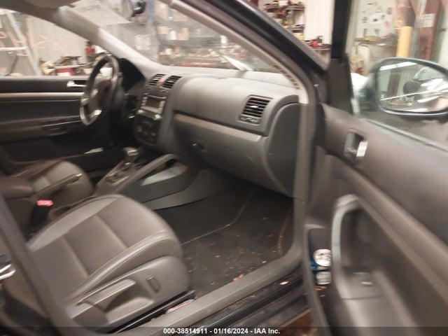 2009 VOLKSWAGEN JETTA SE VIN: 3VWRZ71K49M149086