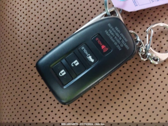 JTJYARBZ2H2074677 Lexus NX 200T