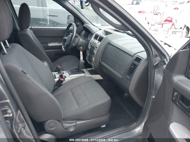 2011 FORD ESCAPE XLT VIN: 1FMCU9DG4BKB17161