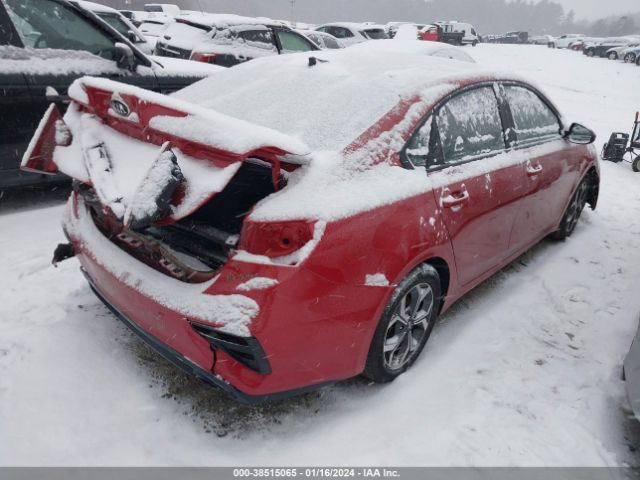3KPF24ADXME266426 KIA Forte Lxs