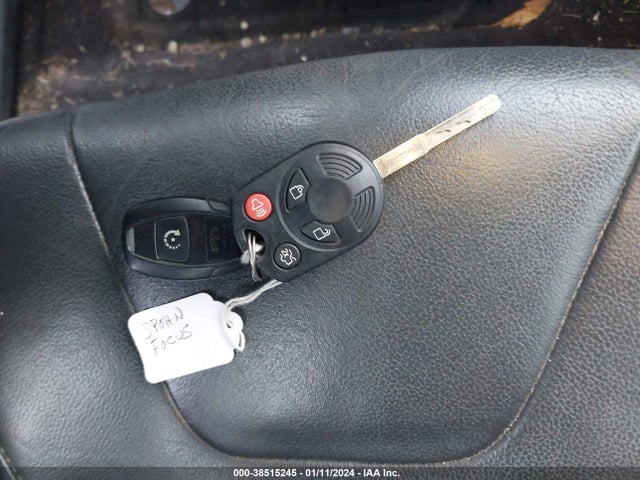 Ford FOCUS SE 2015 1FADP3K22FL249099 Image 11