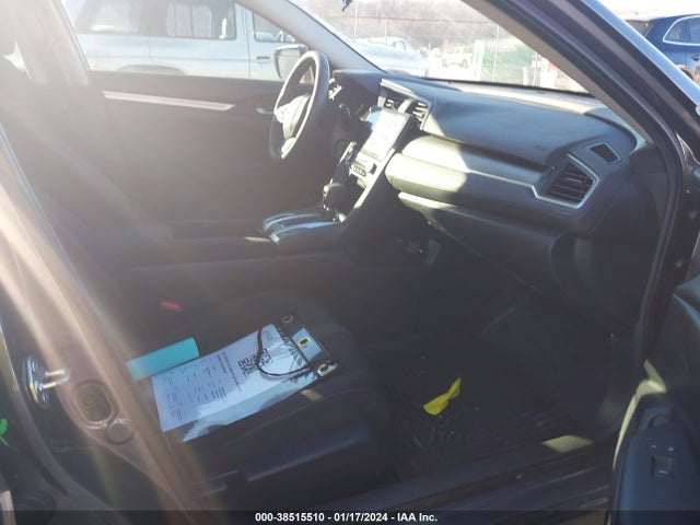 2017 HONDA CIVIC LX VIN: 2HGFC2F56HH541871