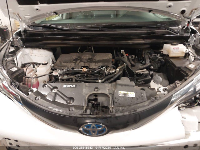Toyota SIENNA LE 2022 5TDBRKEC4NS084583 Image 10