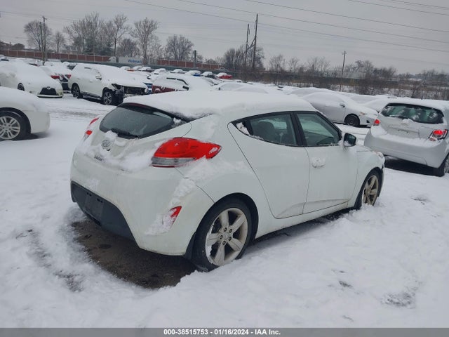 2012 HYUNDAI VELOSTER BASE W/GRAY VIN: KMHTC6AD3CU019661