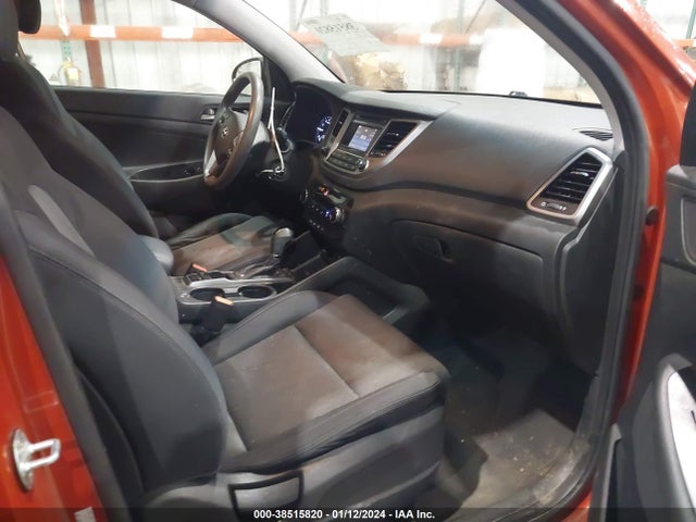 Hyundai TUCSON SE 2017 KM8J23A43HU341328 Image 5
