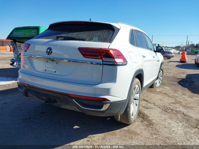 2020 VOLKSWAGEN ATLAS CROSS SPORT 1V2YE2CA8LC214109 Photo 3