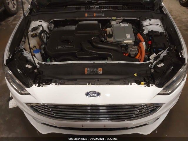 Ford Fusion Hybrid Titanium 2018 3FA6P0RU9JR124819 Image 10