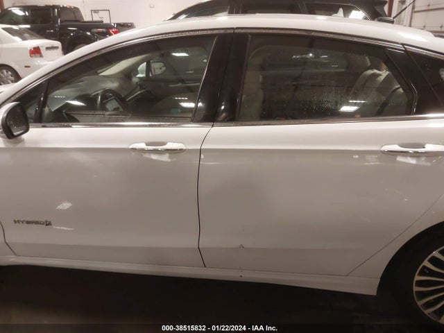 Ford Fusion Hybrid Titanium 2018 3FA6P0RU9JR124819 Image 15