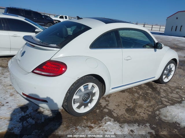 3VWFD7AT3KM701015 Volkswagen BEETLE