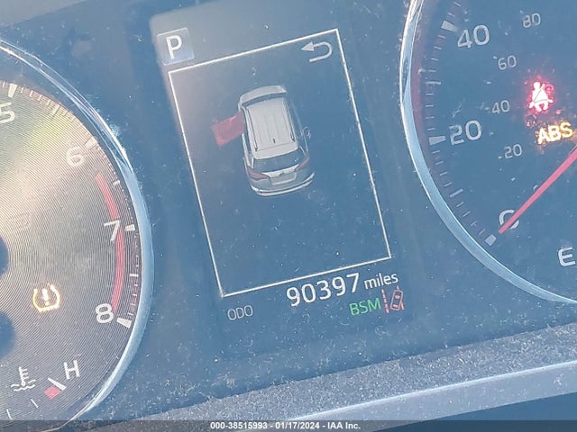 Toyota RAV4 SE 2018 JTMJFREV4JJ726693 Image 16