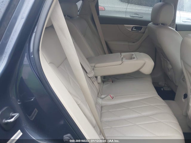 2009 INFINITI FX35 VIN: JNRAS18W29M158259