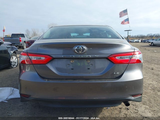 Toyota CAMRY 2018 4T1B118KXJU657752 Image 17