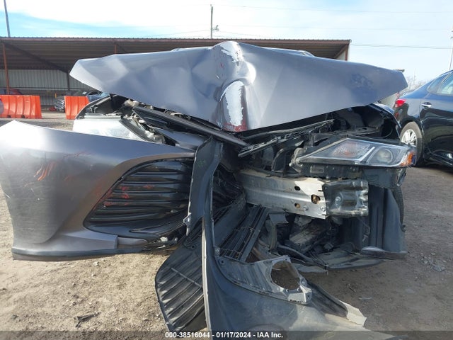 Toyota CAMRY 2018 4T1B118KXJU657752 Image 12