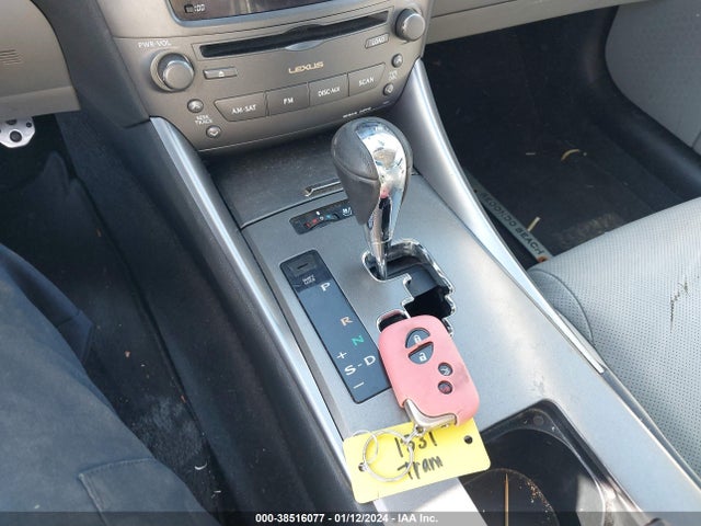 2007 LEXUS IS 350 VIN: JTHBE262875012147