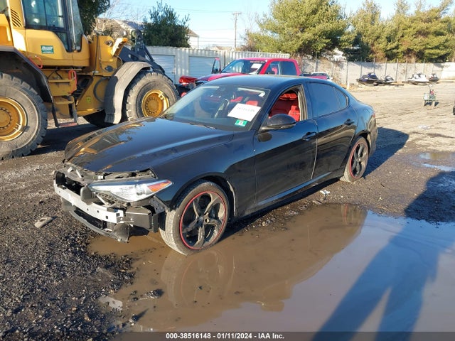 ZARFAEDN2J7567268 Alfa Romeo Giulia Awd