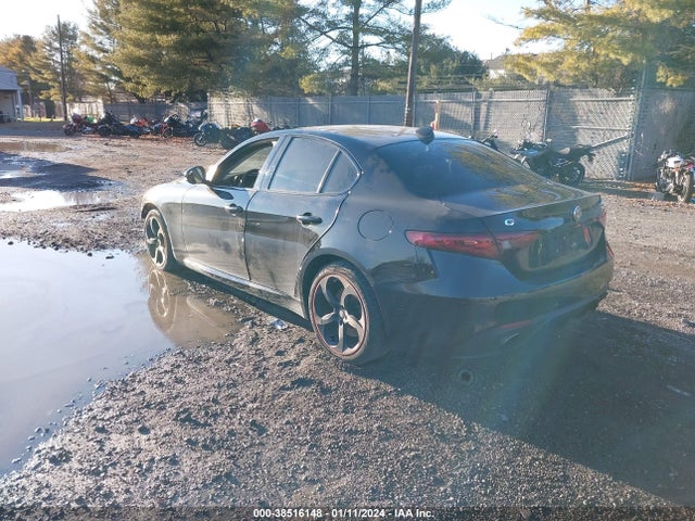 ZARFAEDN2J7567268 Alfa Romeo Giulia Awd