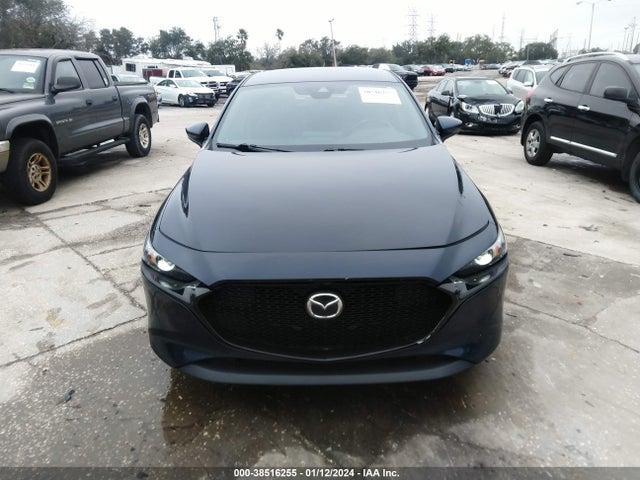JM1BPAKLXM1332268 Mazda Mazda3 Select
