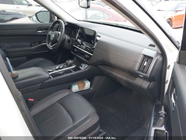5N1DR3CCXNC256131 Nissan Pathfinder Sl 4wd