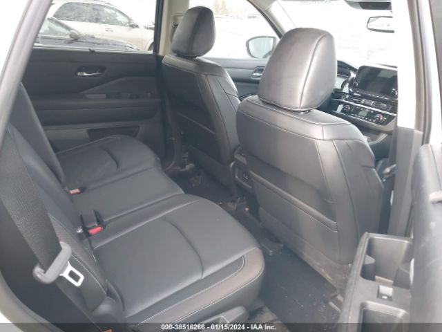 5N1DR3CCXNC256131 Nissan Pathfinder Sl 4wd