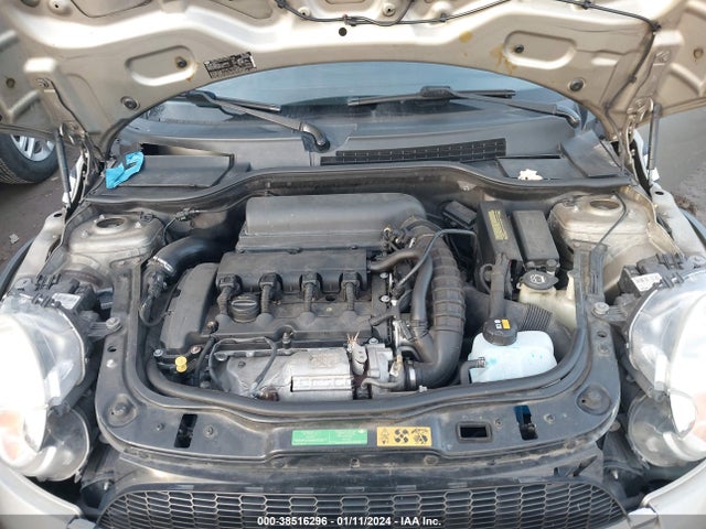 2007 MINI COOPER S WMWMF73527TL90055 Photo 9