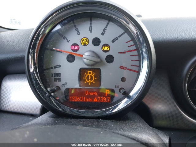 2007 MINI COOPER S WMWMF73527TL90055 Photo 6