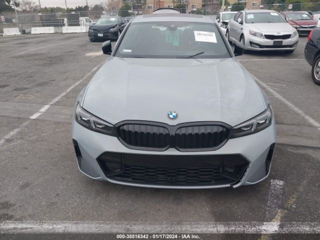 3MW69FF08R8D87648 BMW 3 Series 330i