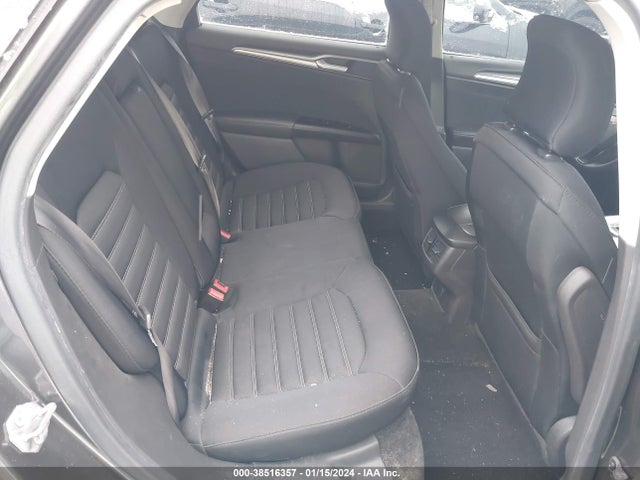 2015 FORD FUSION SE VIN: 1FA6P0H77F5114375