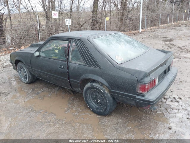 1982 FORD MUSTANG VIN: 1FABP16F6CF194921