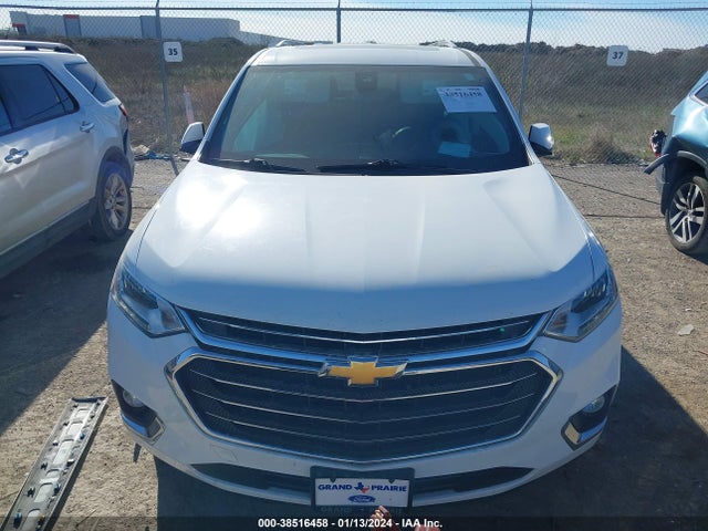 Chevrolet Traverse Premier 2018 1GNERKKW6JJ243677 Image 12