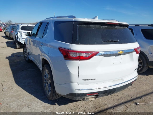 Chevrolet Traverse Premier 2018 1GNERKKW6JJ243677 Image 3