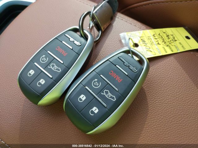 ZARFANBN8M7640988 Alfa Romeo Giulia Ti Sport Awd