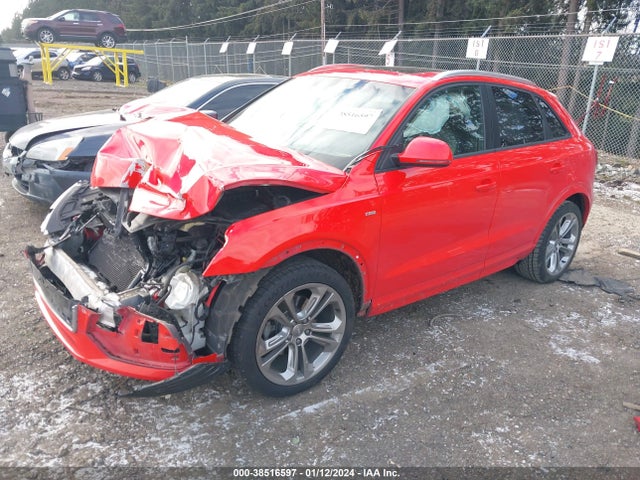 WA1BCCFS8JR017596 Audi Q3 2.0t Premium/2.0t Sport Premium