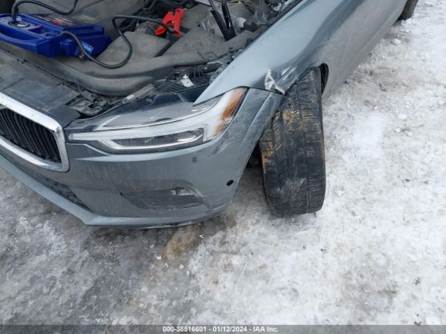 LYVA22RK7JB122762 Volvo Xc60 T6 Momentum