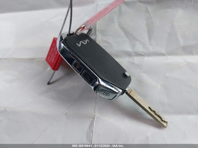 KIA SORENTO LX 2022 5XYRG4LC1NG159014 Image 11
