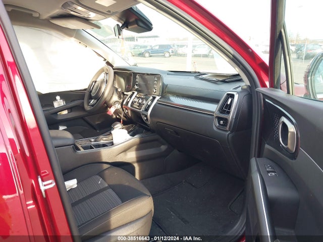 KIA SORENTO LX 2022 5XYRG4LC1NG159014 Image 5