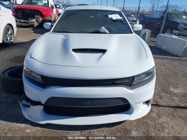 2C3CDXHG5JH312053 Dodge Charger Sxt Plus Rwd